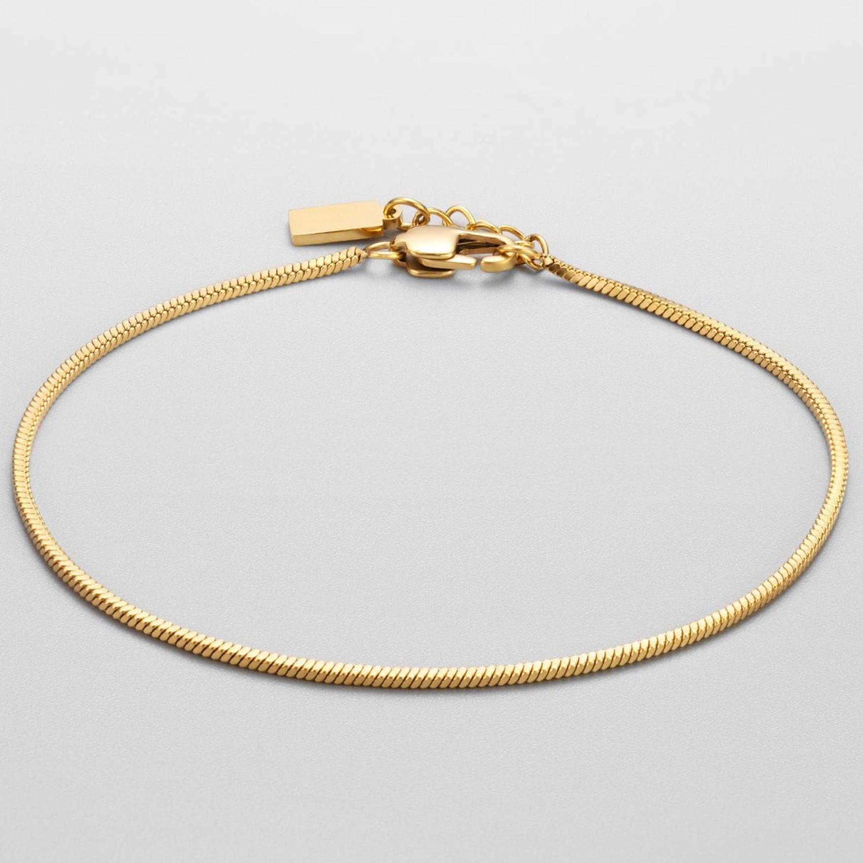 Pulseira Minimalista Quadrada