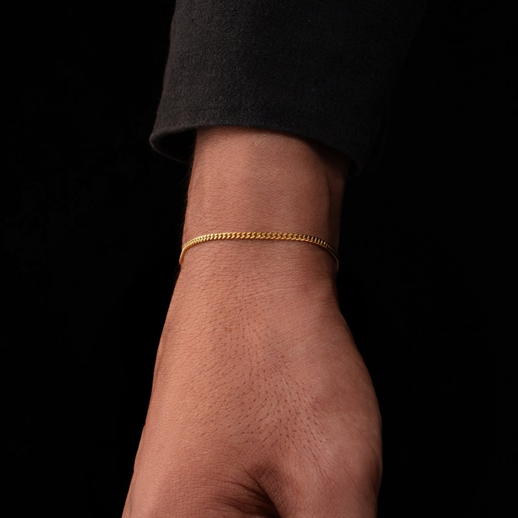 Minimal Curb Bracelet